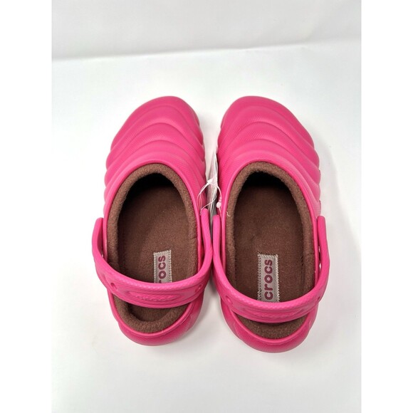NWT Crocs Classic Lined Overpuff Clog Pink Dragon Fruit Women’s 10 Men’s 9 Shoe - Picture 3 of 5